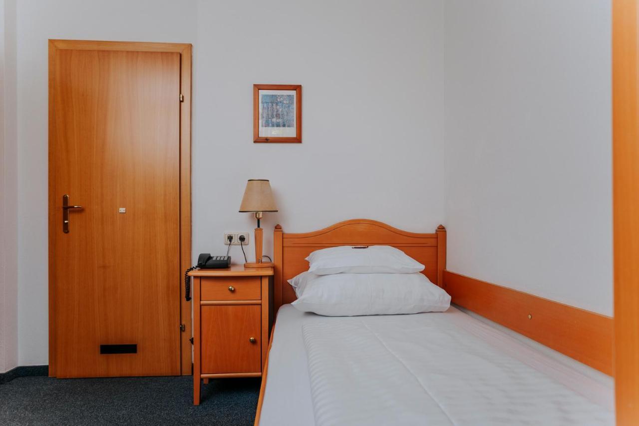Prebl Hotel Friesacherhof מראה חיצוני תמונה