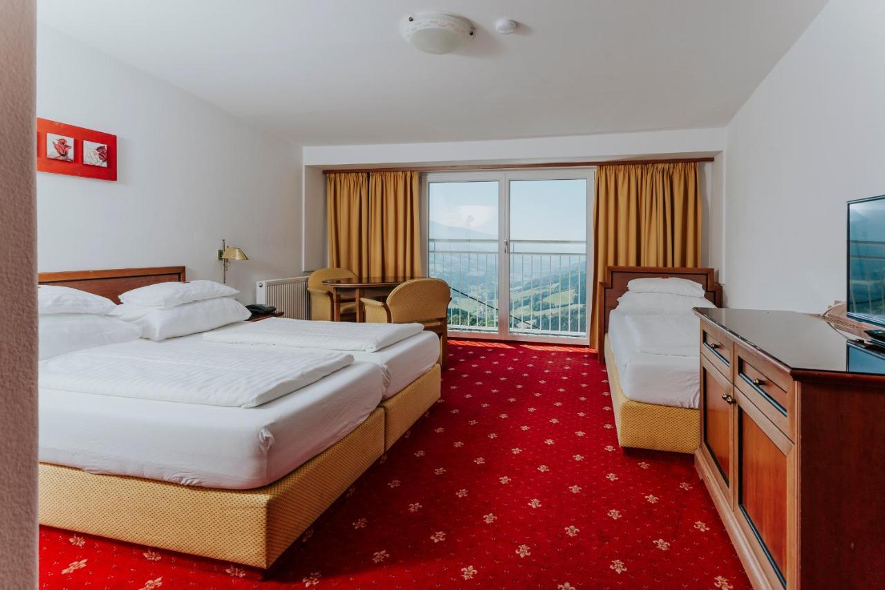 Prebl Hotel Friesacherhof מראה חיצוני תמונה