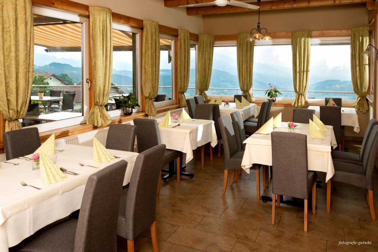 Prebl Hotel Friesacherhof מראה חיצוני תמונה