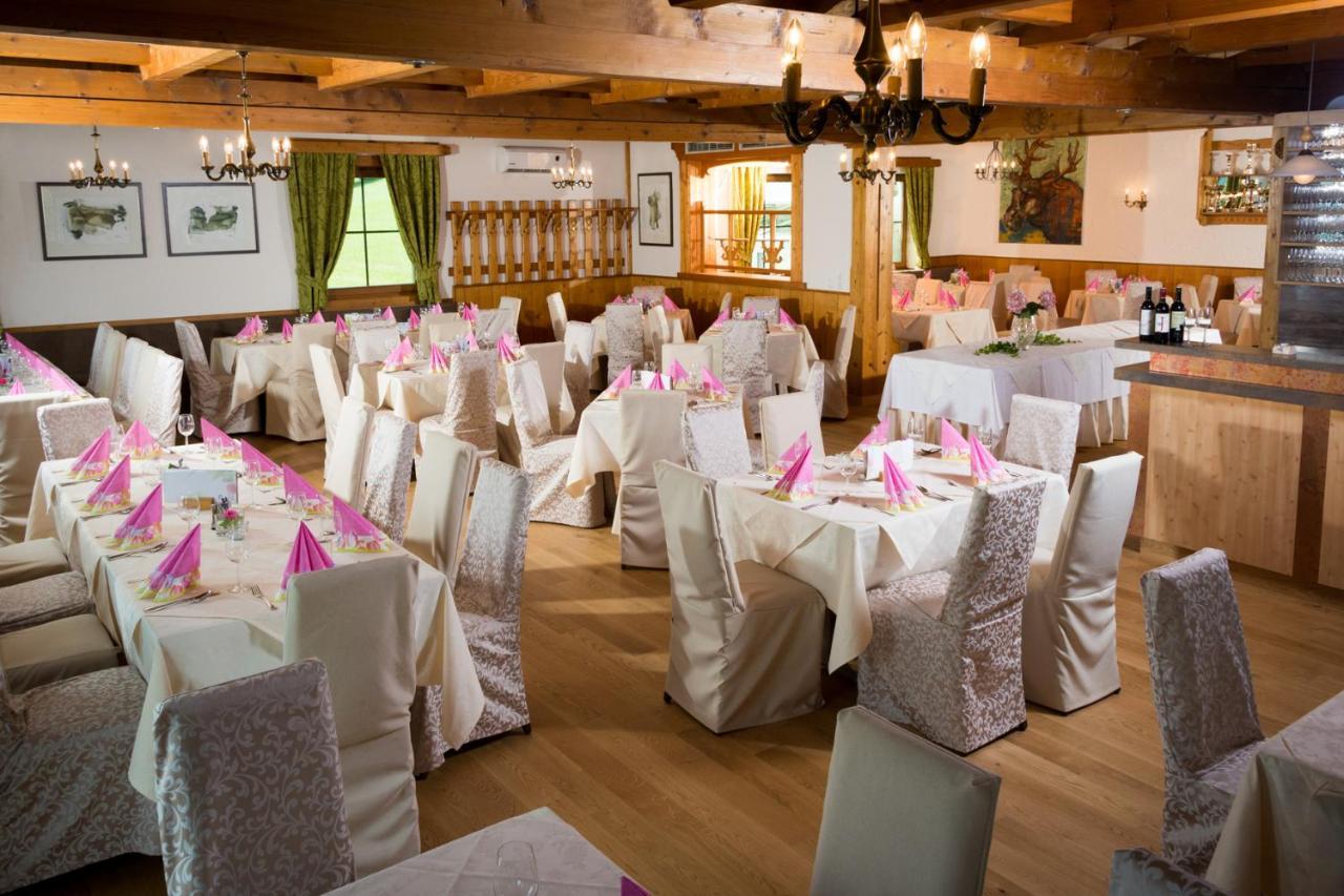 Prebl Hotel Friesacherhof מראה חיצוני תמונה
